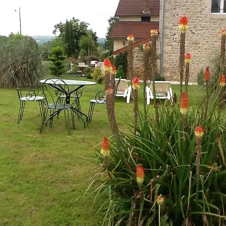 Au Repos Du Vannier Bed & Breakfast *